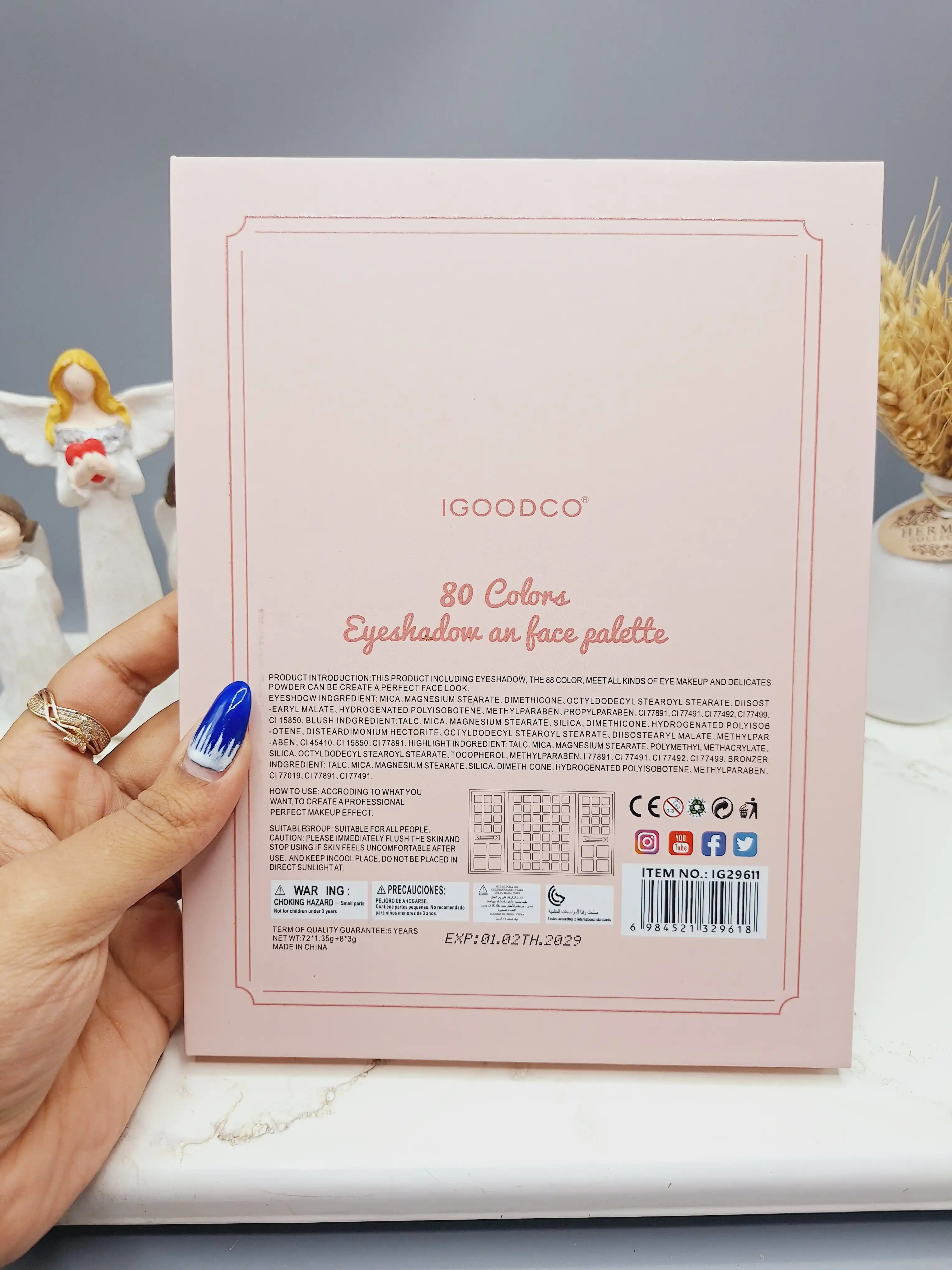 پالت سایه ۸۰ رنگ لاو ایز لاو آیگودکو IGOODCO فوق العاده‌ لاکچری و خاص کد 29611