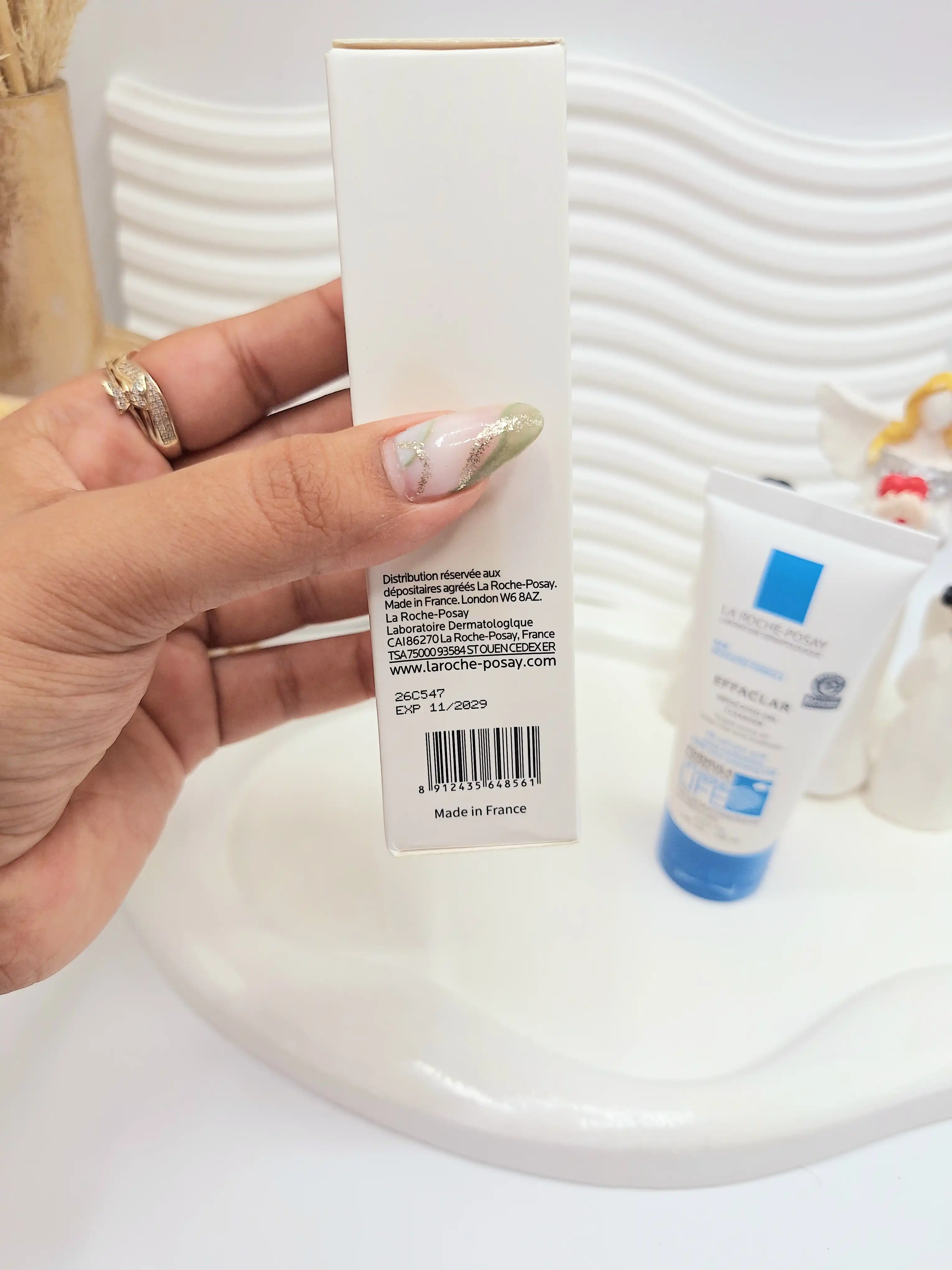 ژل پاک کننده آکنه و چربی اضافه اسید سالیسیلیک 2٪ برند LA ROCHE-POSAY کد 8561