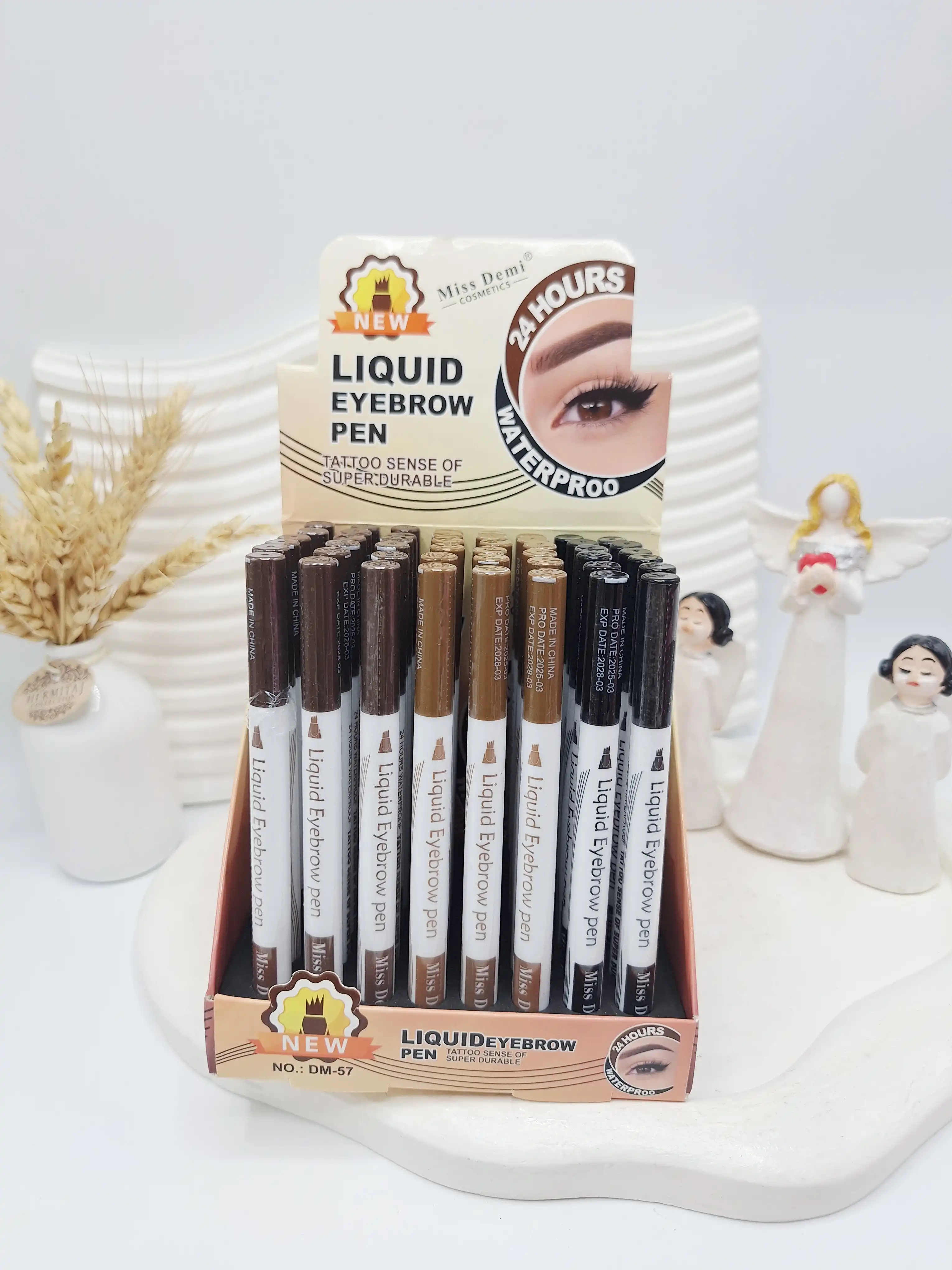 هاشور ابرو 4 خط ضد آب برند LIQUIDEYEBROW کد 57
